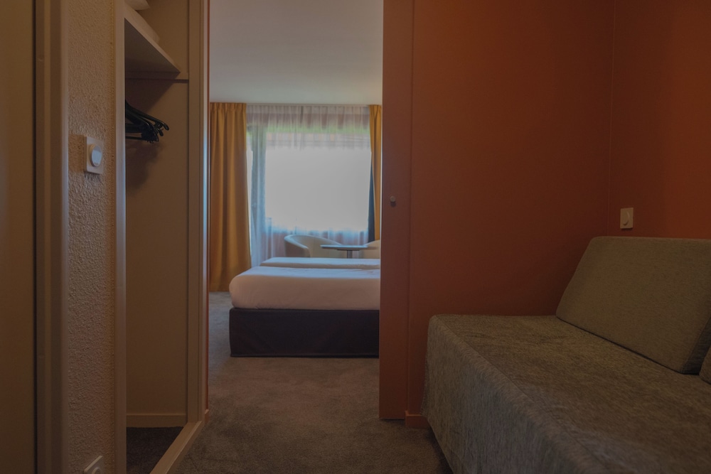 Hotel La Villa Marlioz 45/65