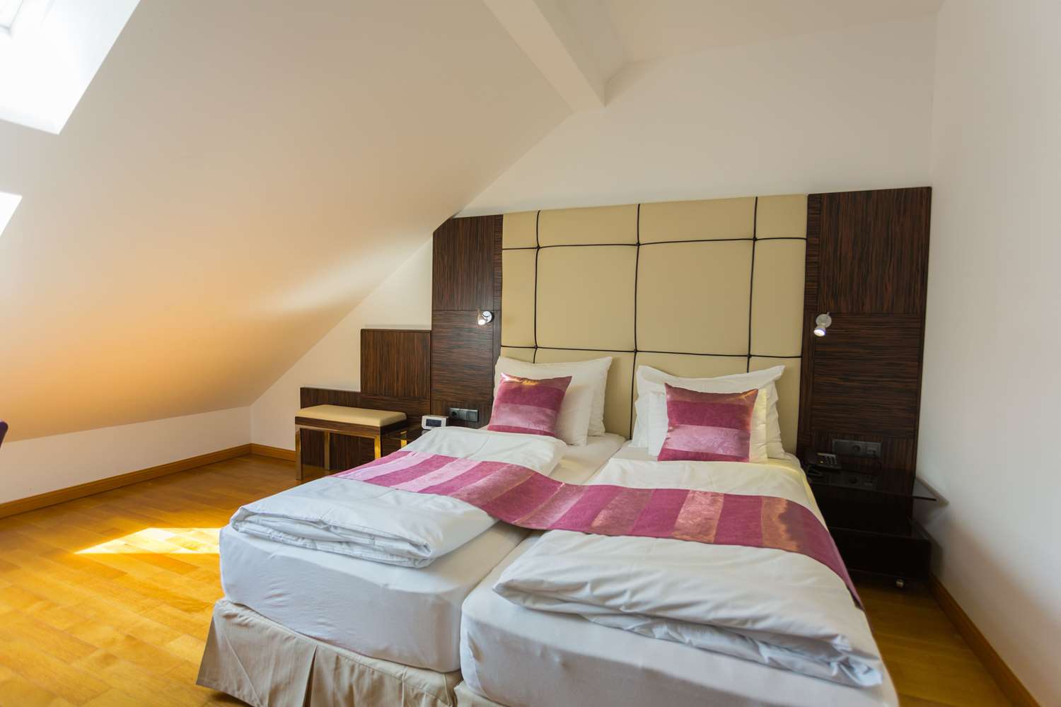 2 Rooms, Apartment, 3 Beds, Kitchen