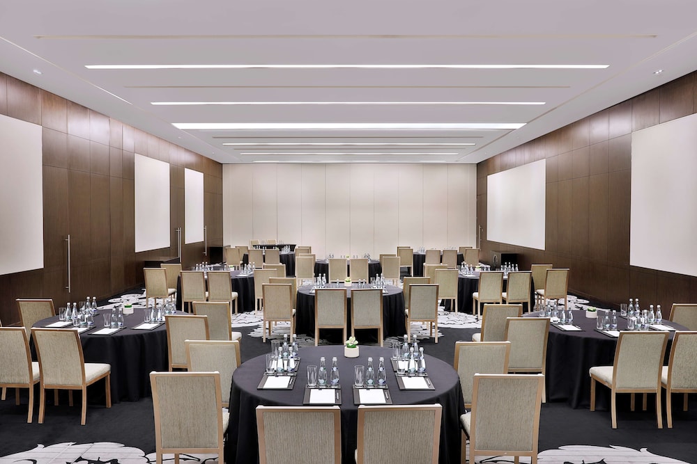 Conrad Abu Dhabi Etihad Towers 64/77