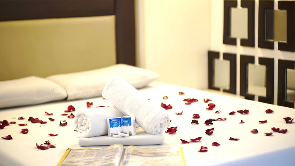 Hotel 99 Monumento 10/41