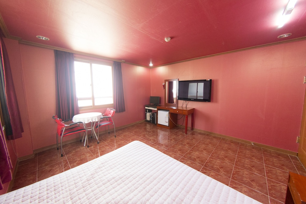 Centum Motel 25/35
