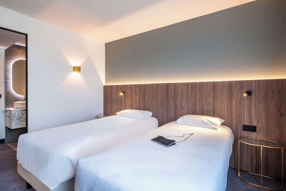 Kyriad Chateauroux Nord - Aeroport 13/50