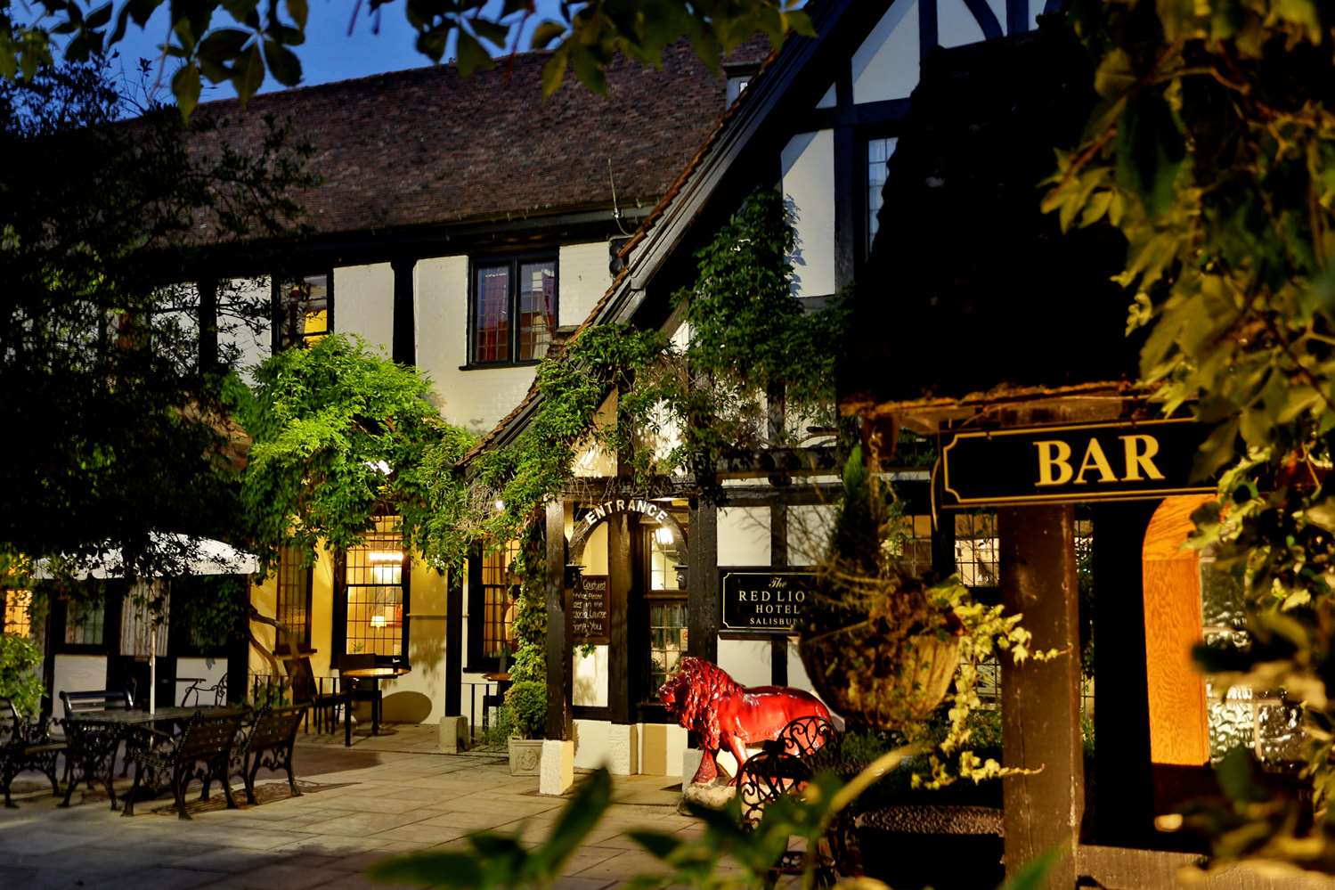 Best Western Salisbury Red Lion Hotel 65/67