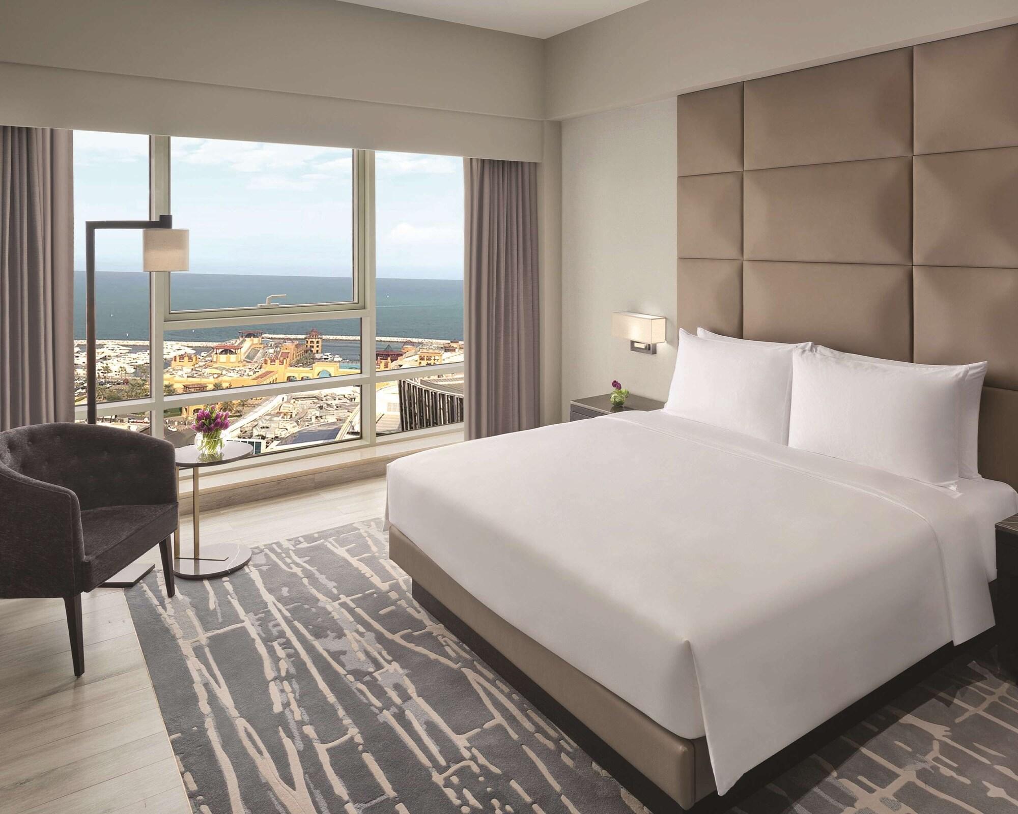 Regency, Suite, High Floor