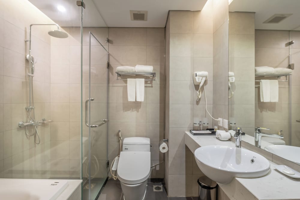 Parosand Hanoi Hotel & Apartment 49/50