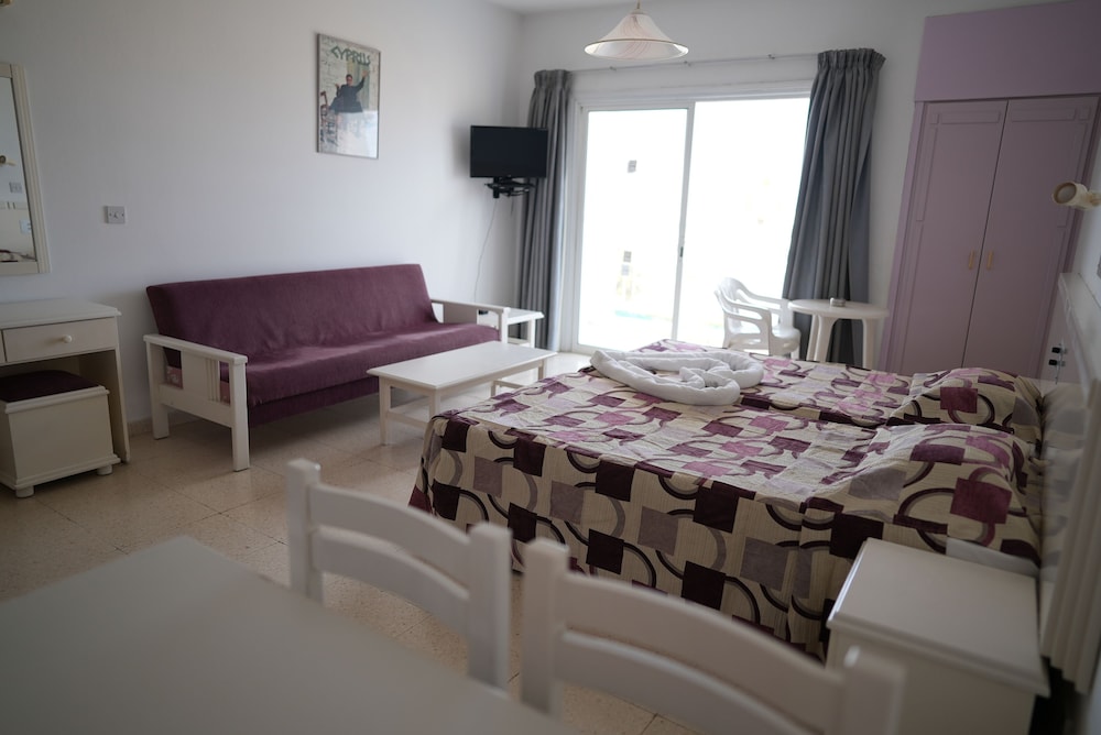 Astreas Beach Hotel 14/50