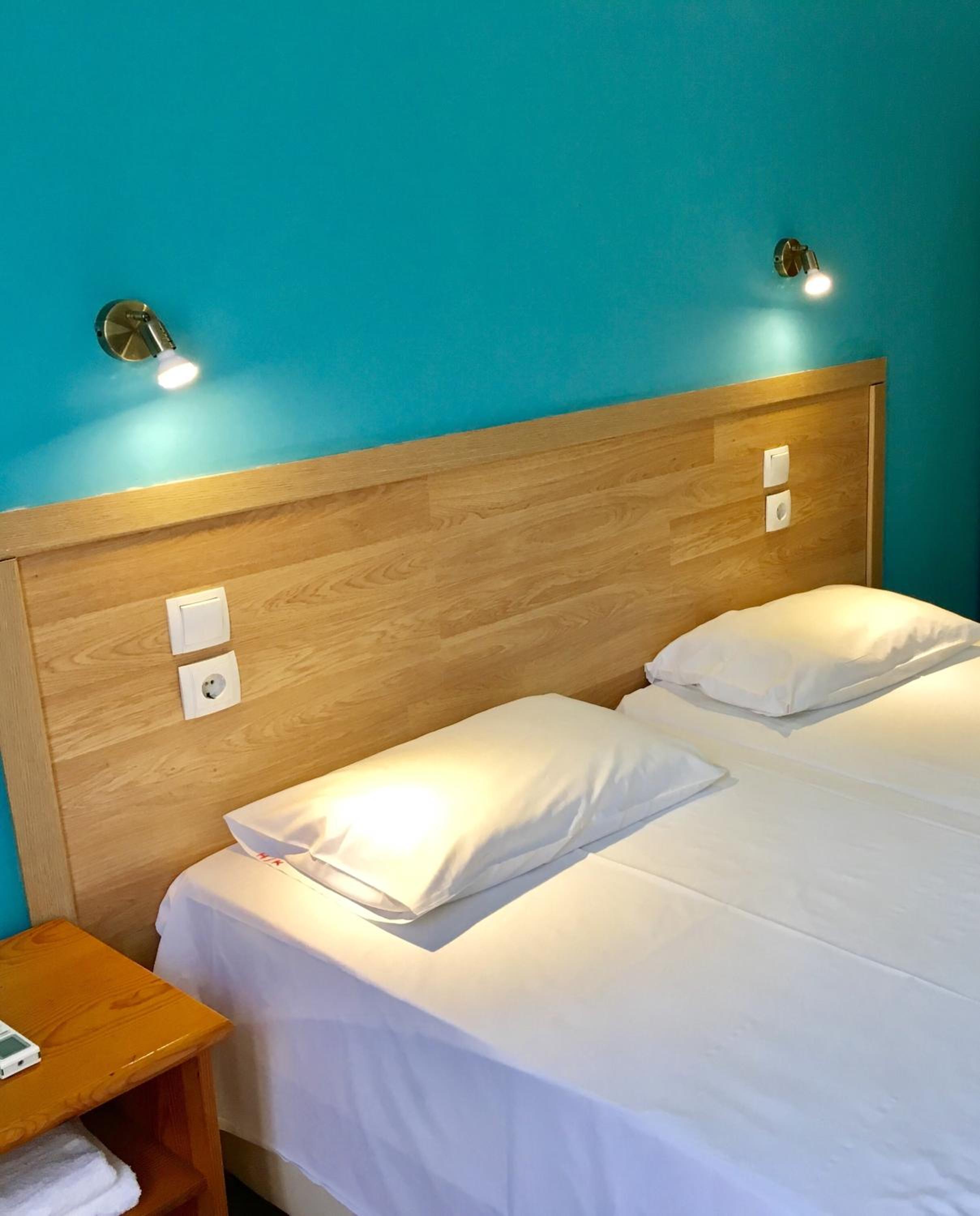 Room, Single, Private Bathroom