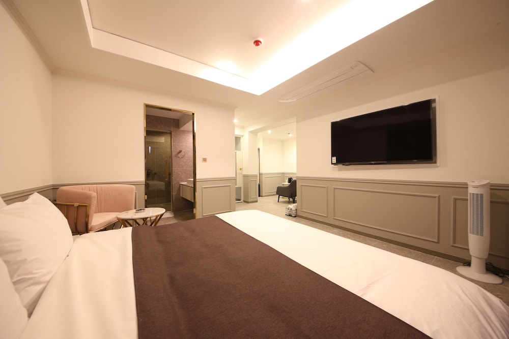 Busan Sasnag Den Basta Hotel 18/48