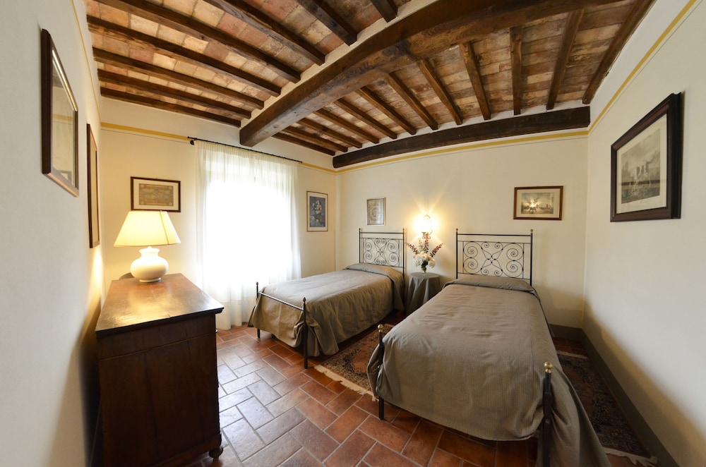 Borgo San Pietro 25/78