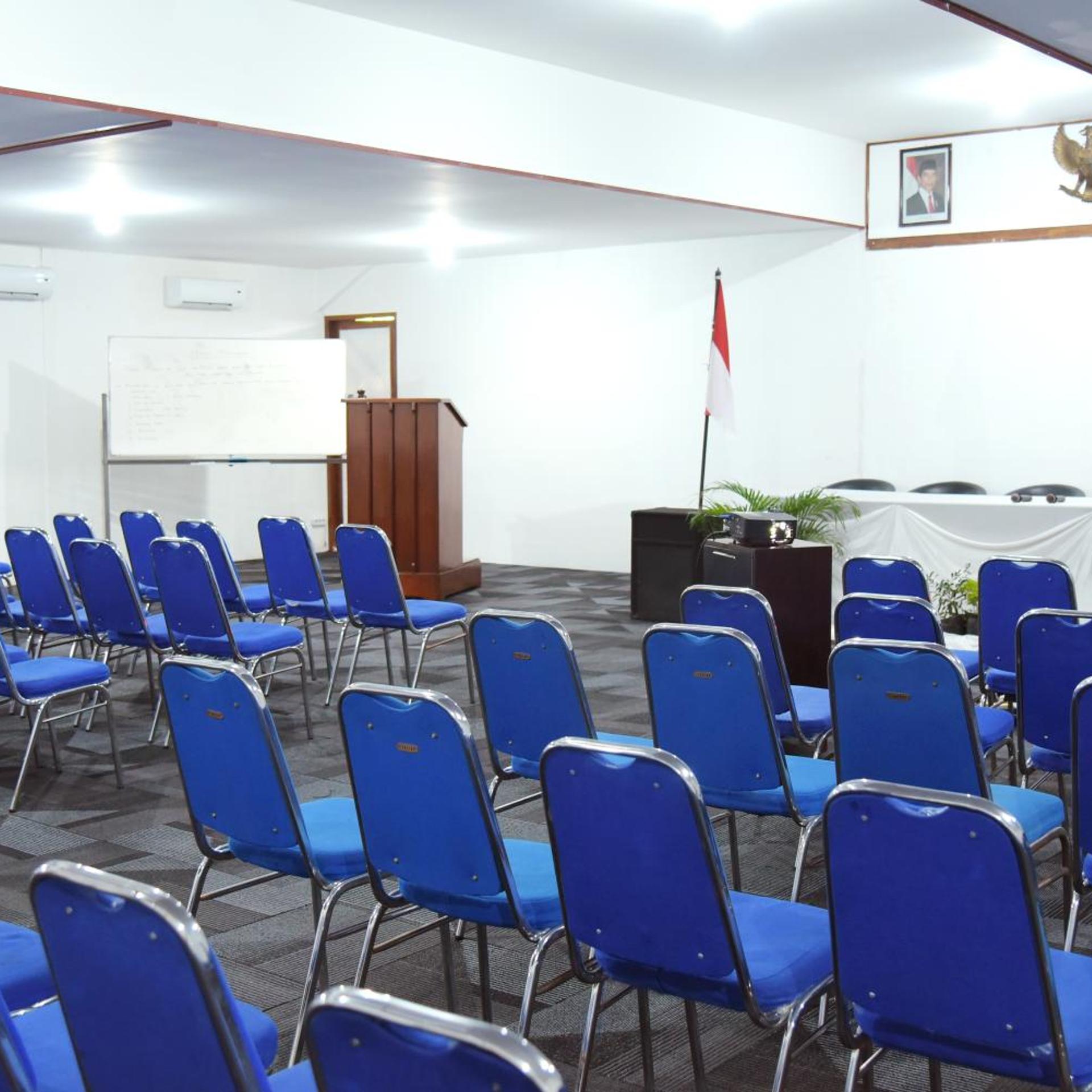 Hotel Olympic Semarang 28/36