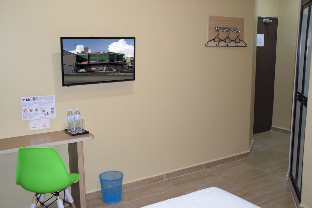 Asiago Hotel 32/50