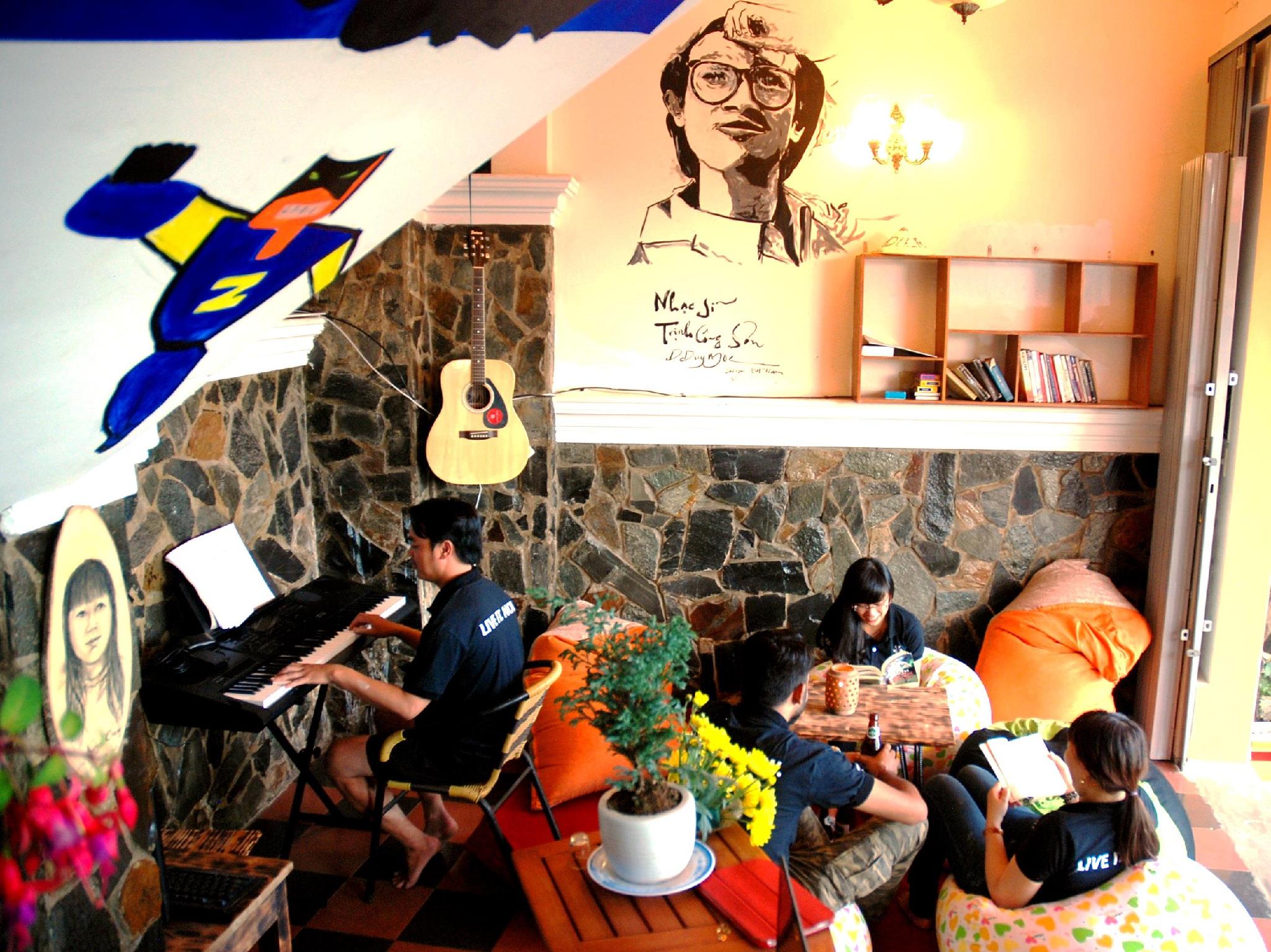 Nu Cuoi Xinh Hostel 15/26
