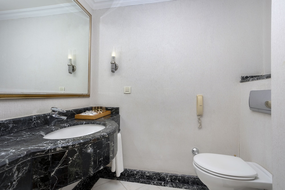 Simena Comfort Hotel 53/55