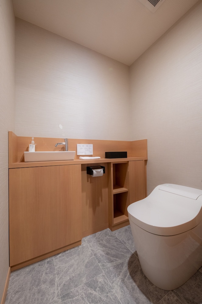 Hotel Isago Kobe 63/64