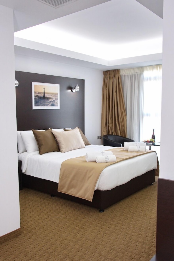 Breeze Boutique Hotel 1/34