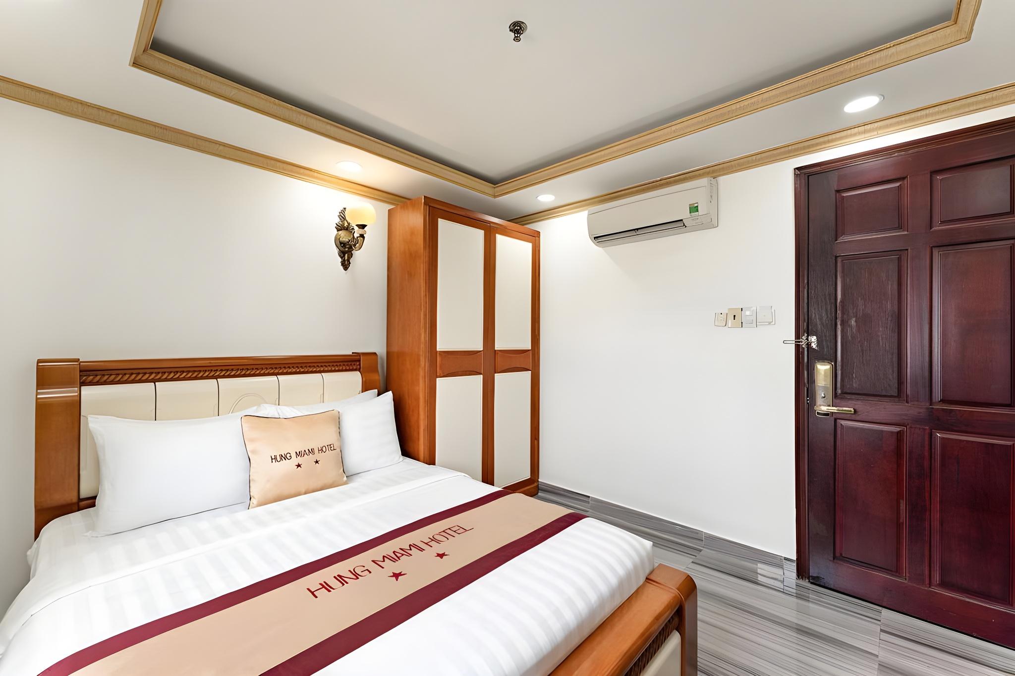 Semi Room, Standard, Semi Double Bed