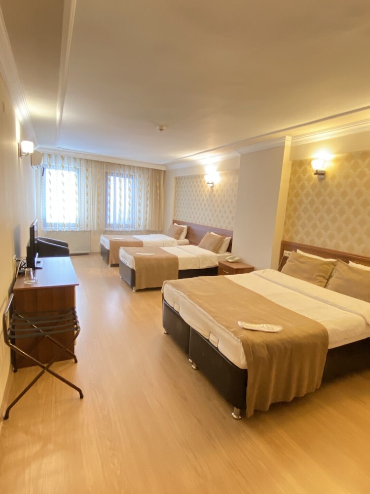 Karayel Hotel 8/30