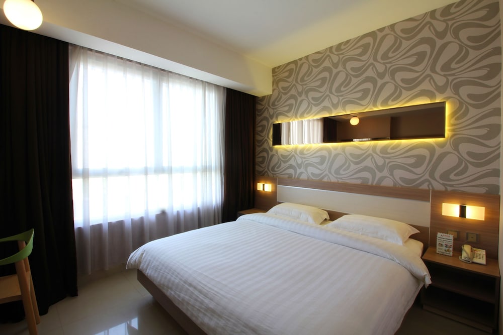 Classie Hotel 12/50