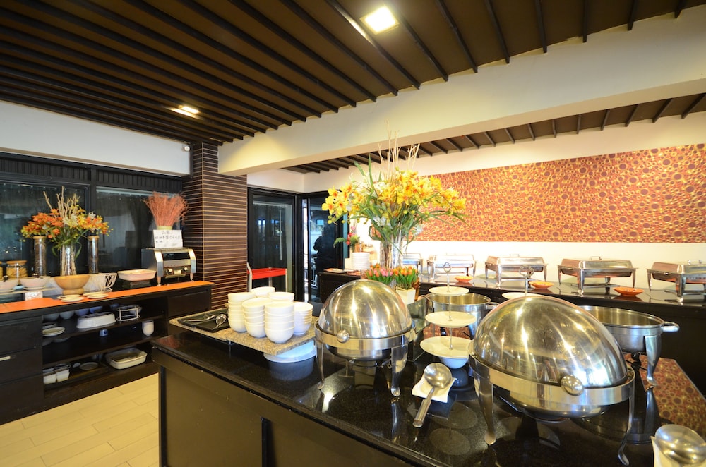 Chaba Inn Srinakarin 27/28