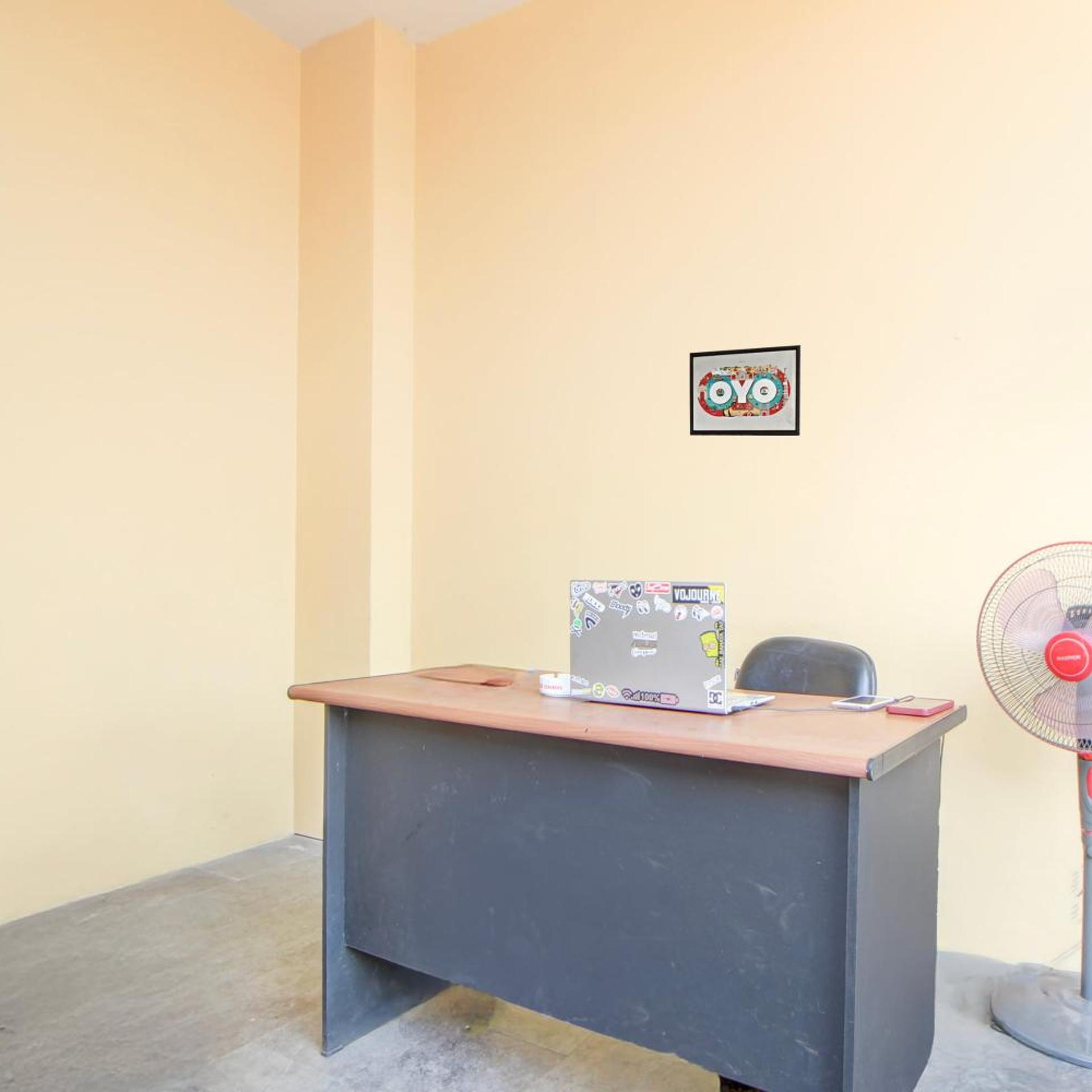 Hotel O Stasiun Tegal Near Alun-Alun Formerly Ameera Guest House 8/33