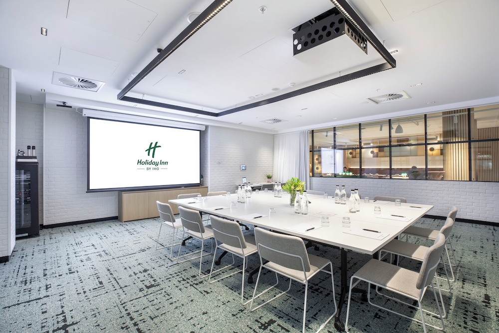 Holiday Inn Melbourne Bourke Street Mall by IHG 38/48