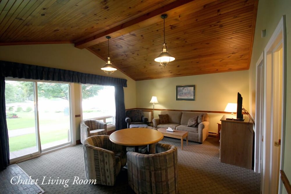 The Glen House Resort Ltd 15/31