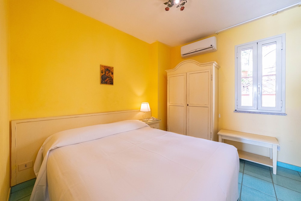 Tower, Superior, Double Bed, Sea View