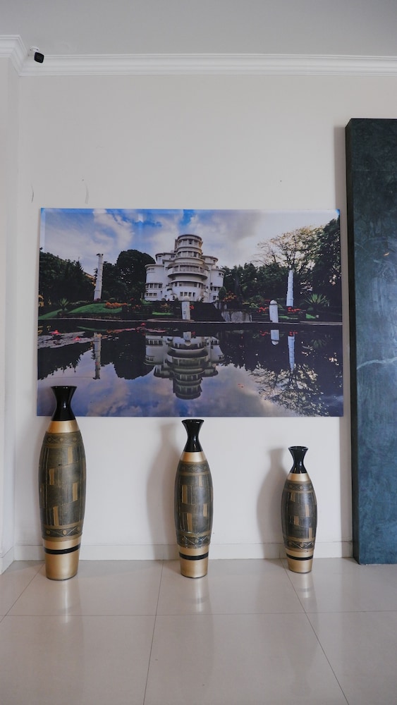 The Green Peak, ARTOTEL Curated 9/47