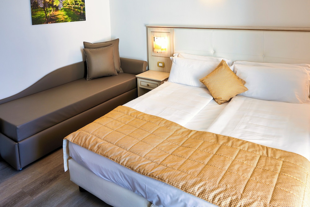 Hotel Lido Blu Surf & Bike 10/50