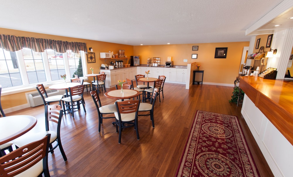 Coachman Inn 38/55