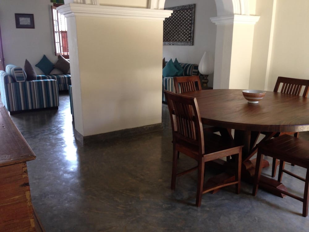 Khalids Guest House Galle 29/40