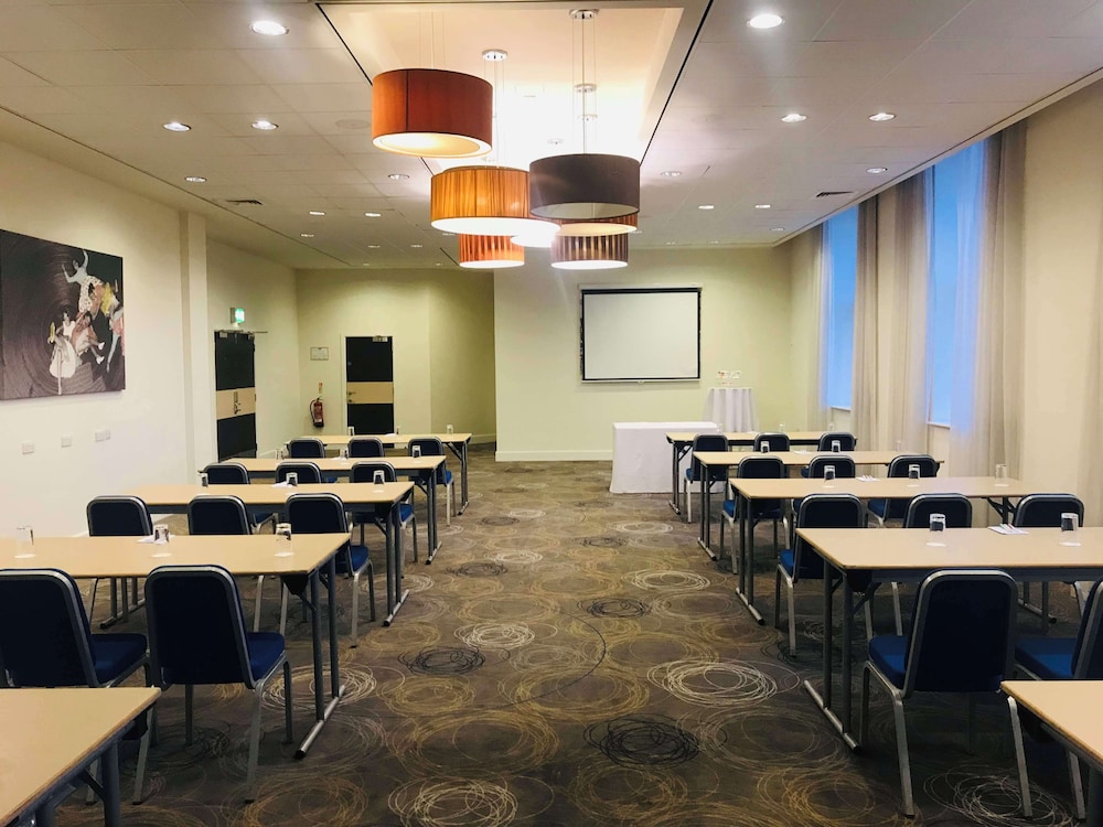 Park Inn By Radisson Palace Southend On Sea 28/38