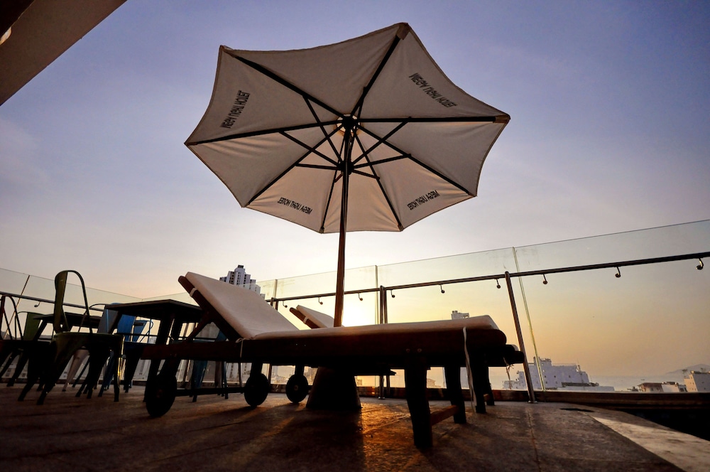 Mega Light Hotel 36/43