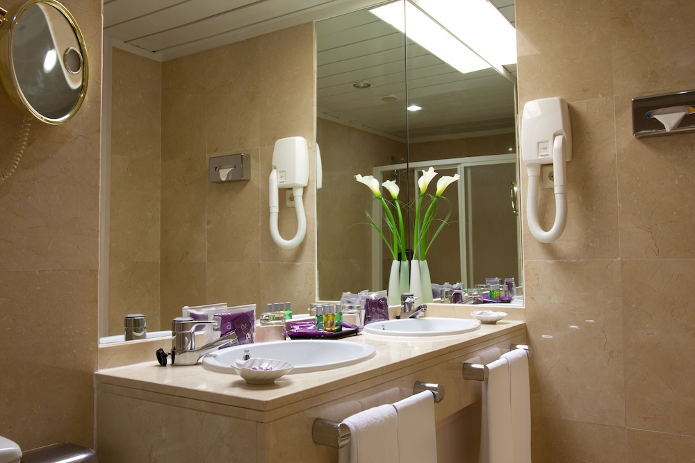 Only YOU Hotel Sevilla 48/49