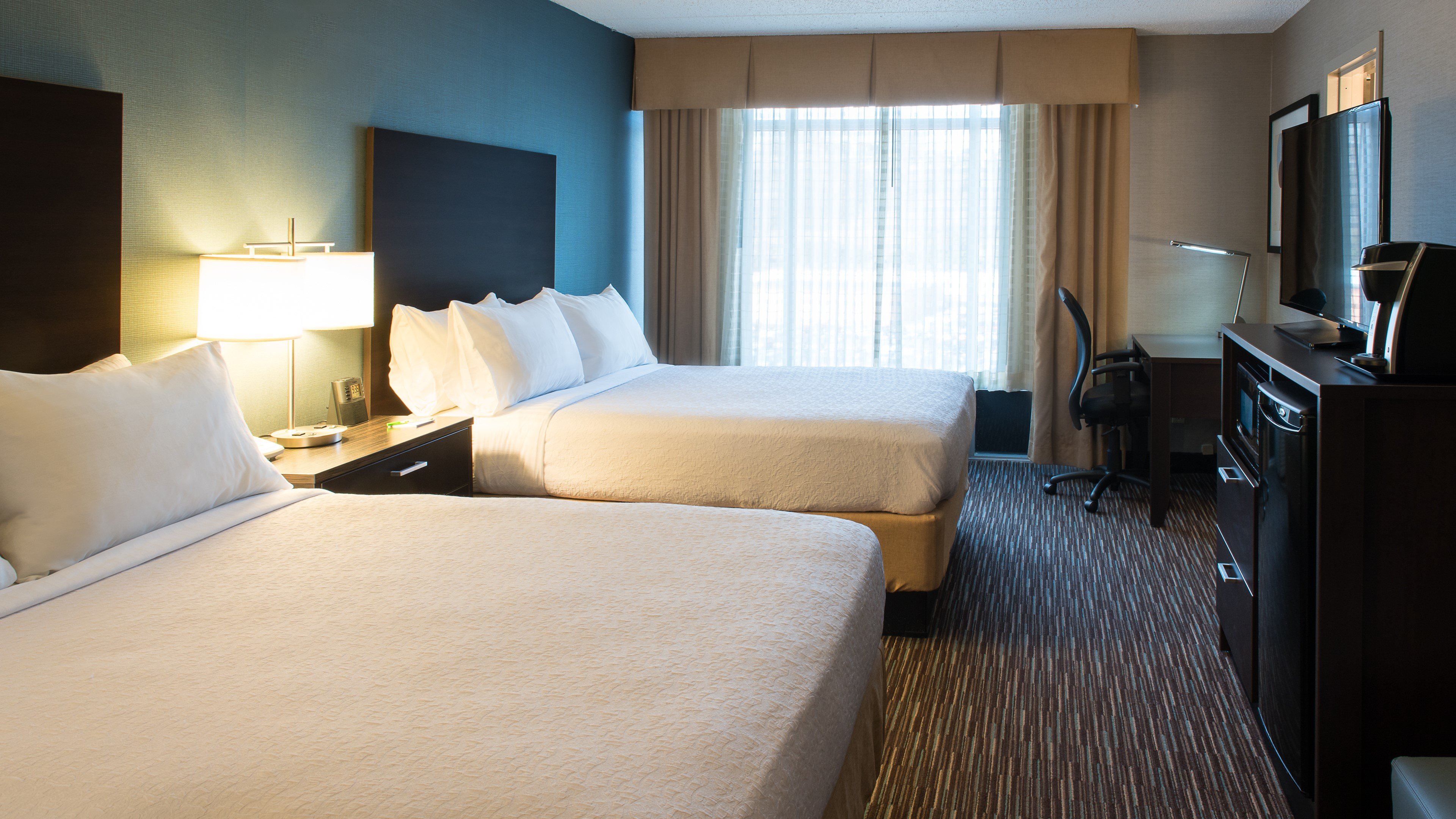 Holiday Inn St. Paul Downtown 24/74