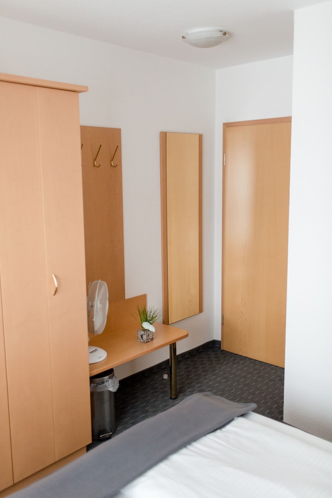 Hotel Bonn City 63/63