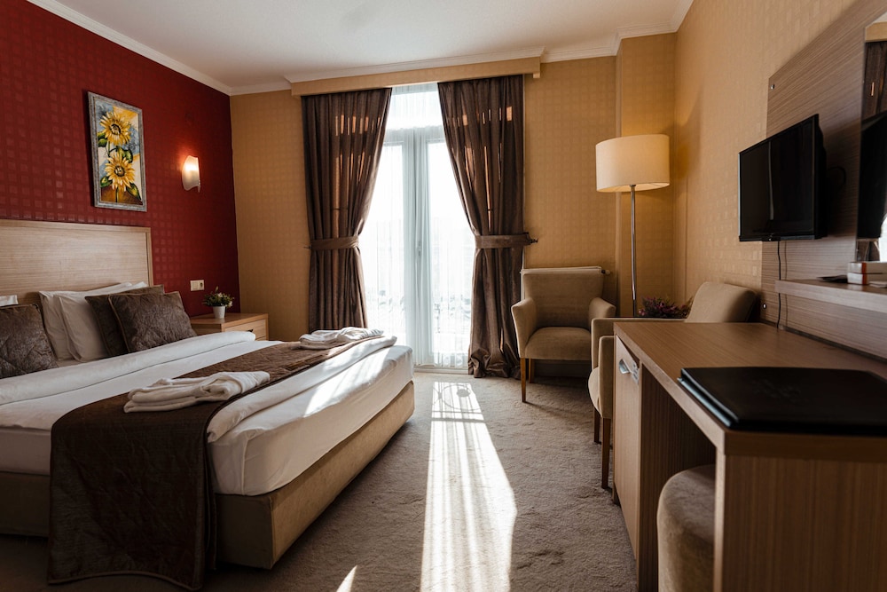 Atabay Termal Hotel 7/23