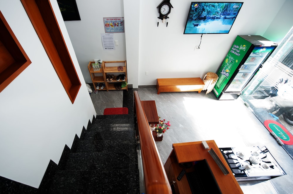 The White Guest House 22/35