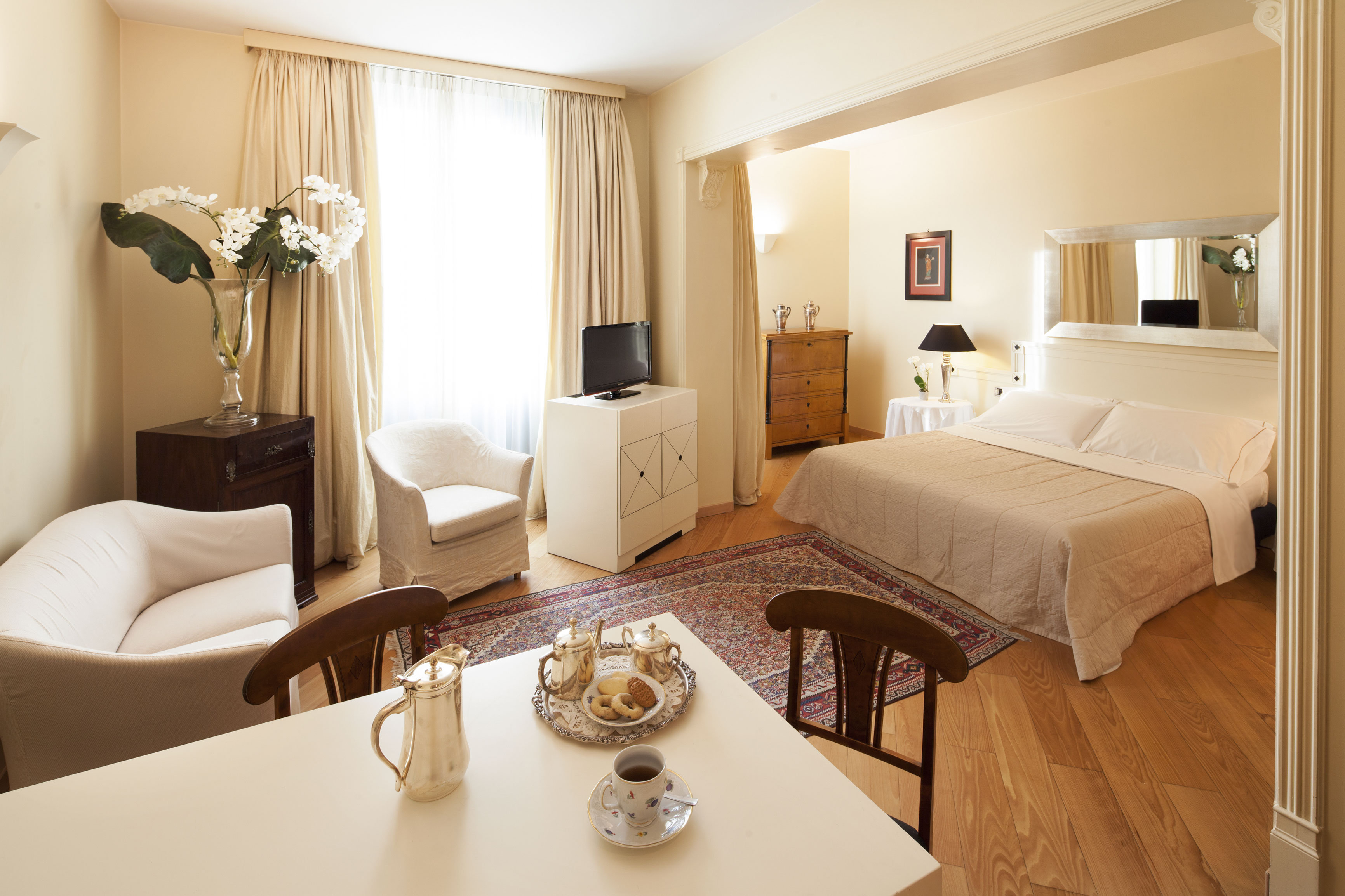 Cosmo Hotel Torri 24/42