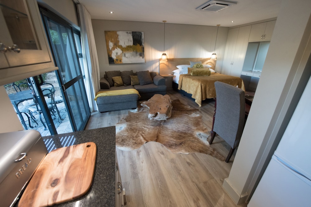 Vrede Self Catering 24/36