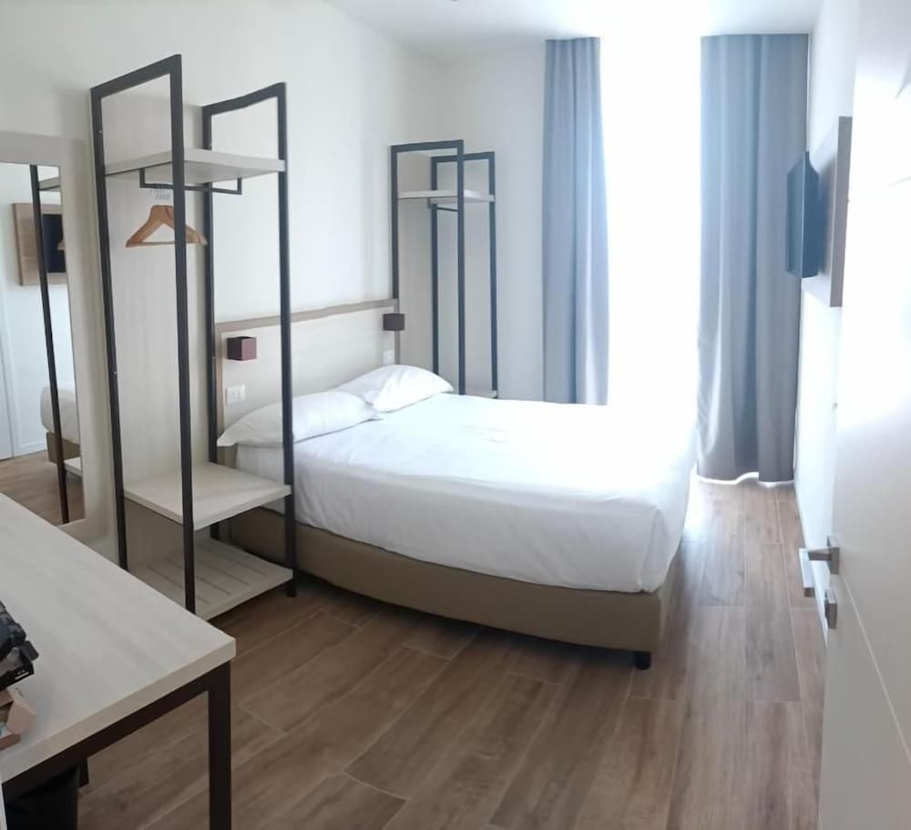 Hotel Cantoria 16/56