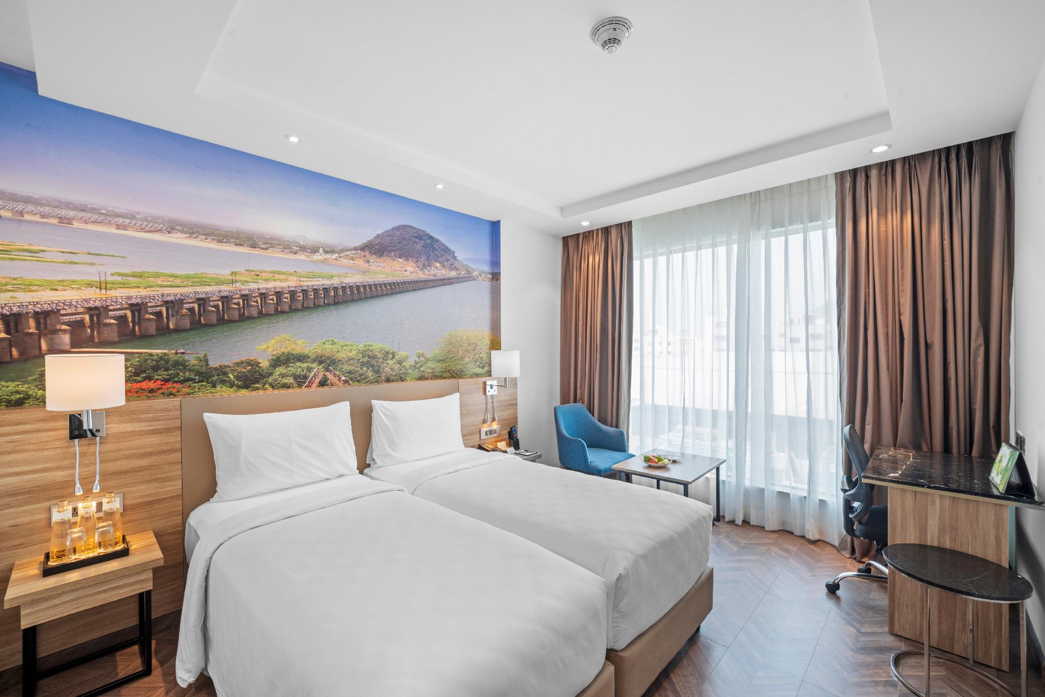 Business, King Bed