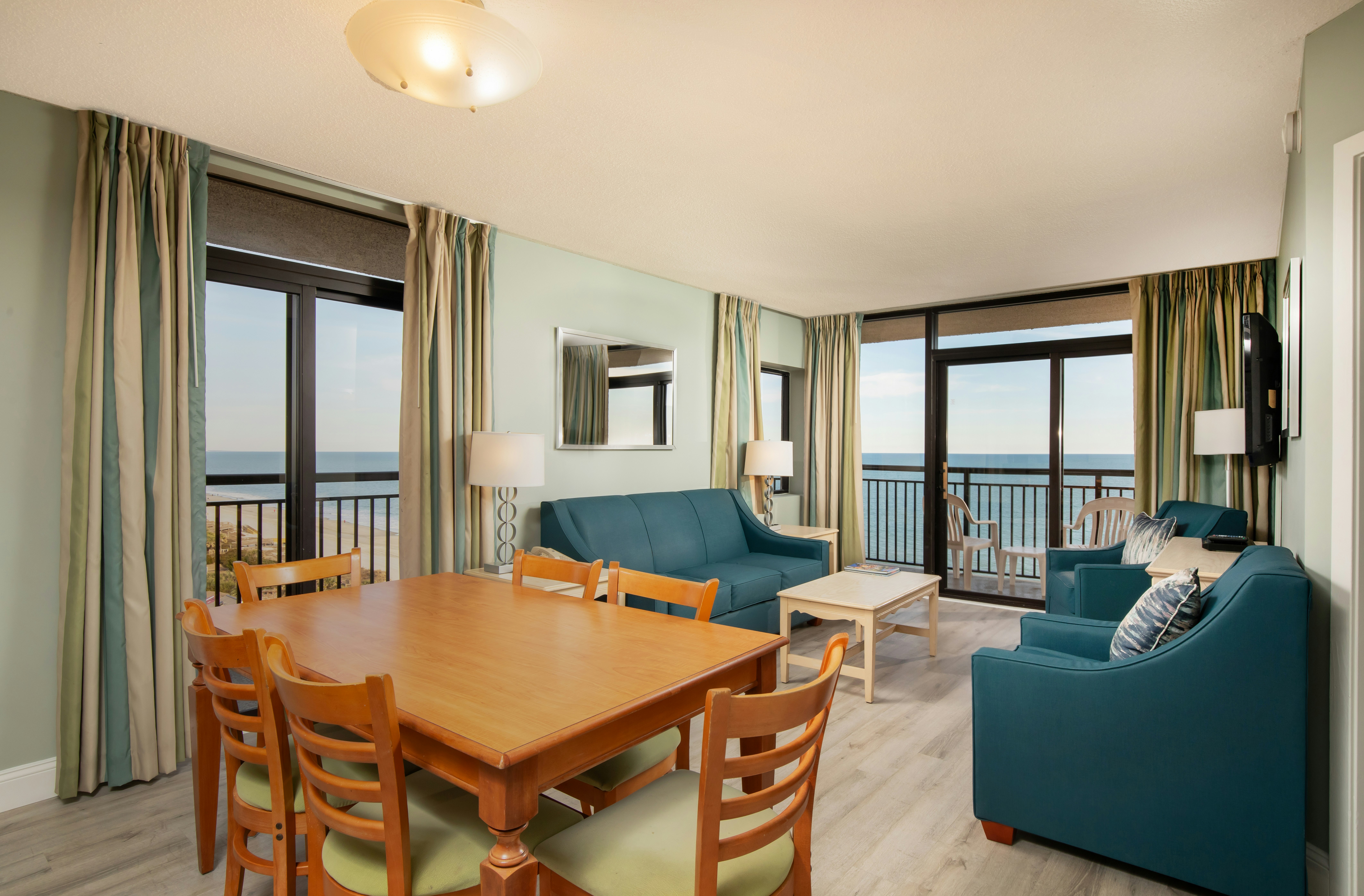 Grande Shores Ocean Resorts Condominiums 26/49