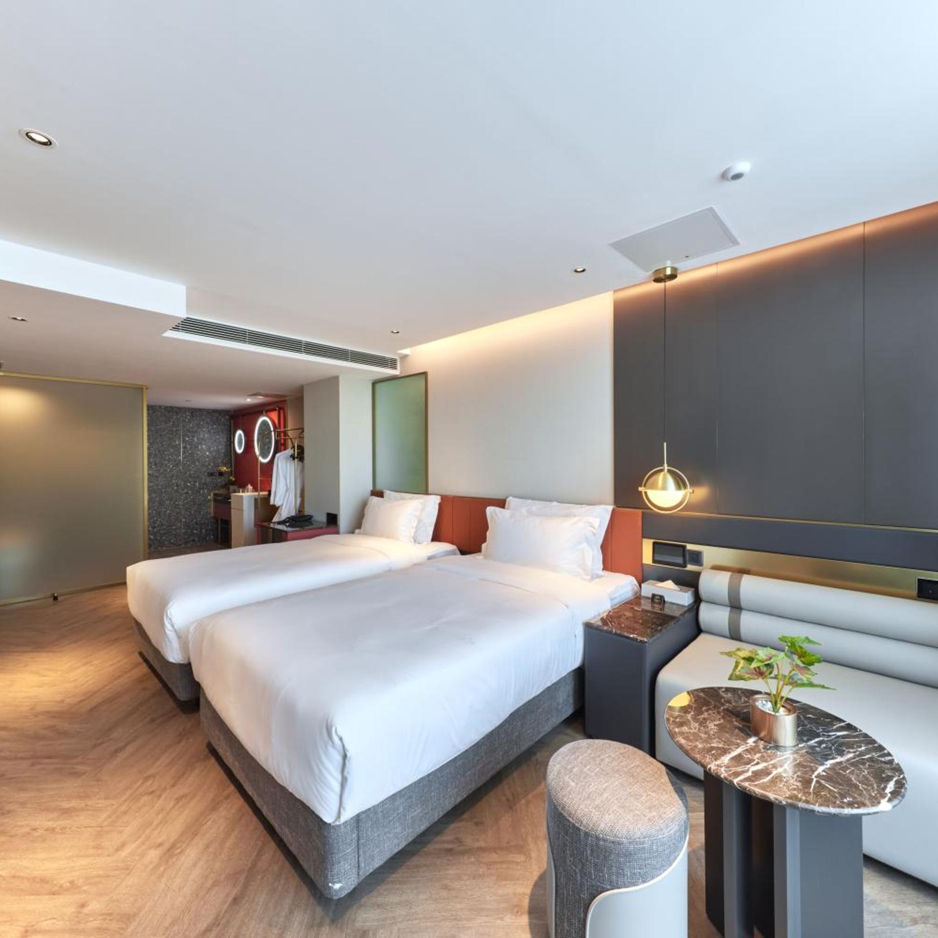 M Hotel (Beijing Tiananmen Square Qianmen Metro Station) 22/48