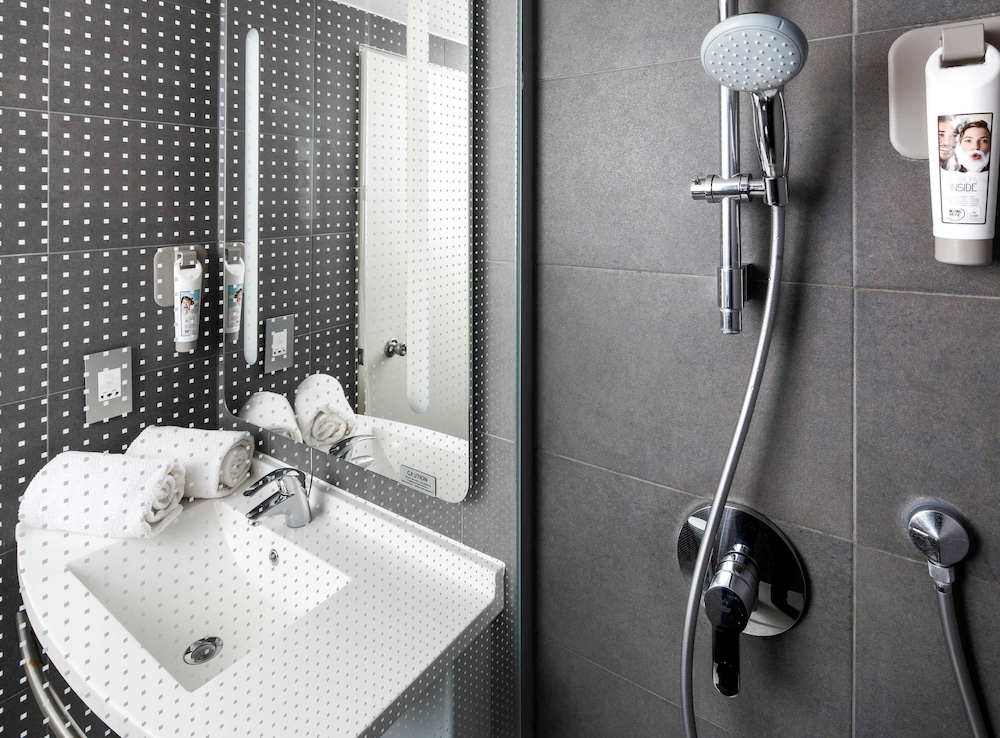 Ibis London Greenwich 39/73