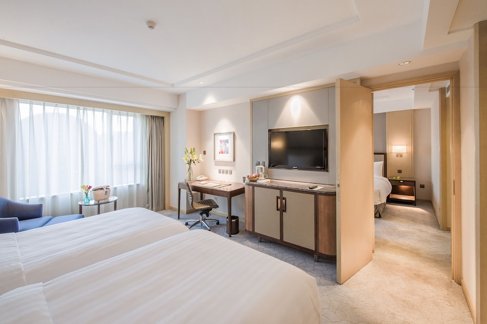 Shangri-La Changchun 4/40