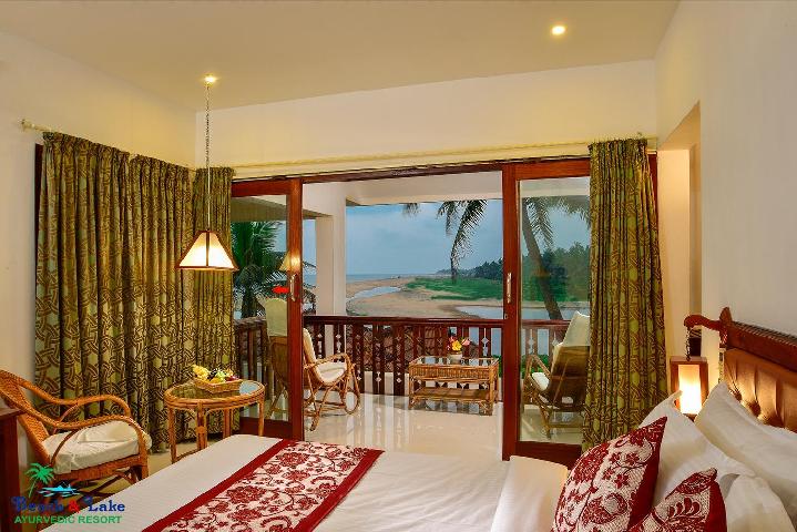 Superior, Deluxe, King Bed, No Air Condition، Beach and Lake Ayurvedic Resort 2/2