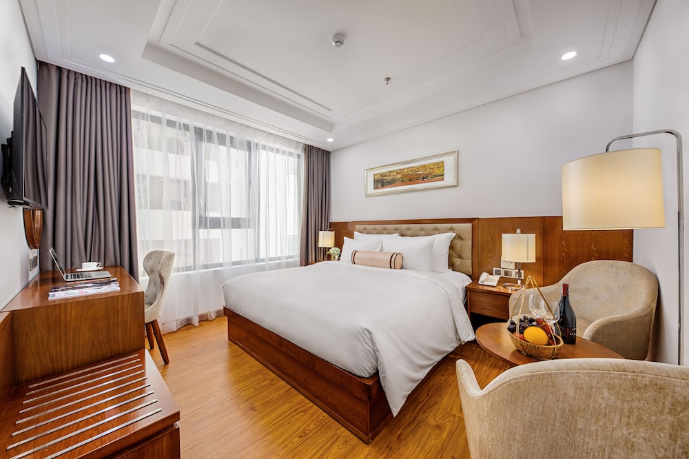 Paris Deli Danang Beach Hotel 22/80