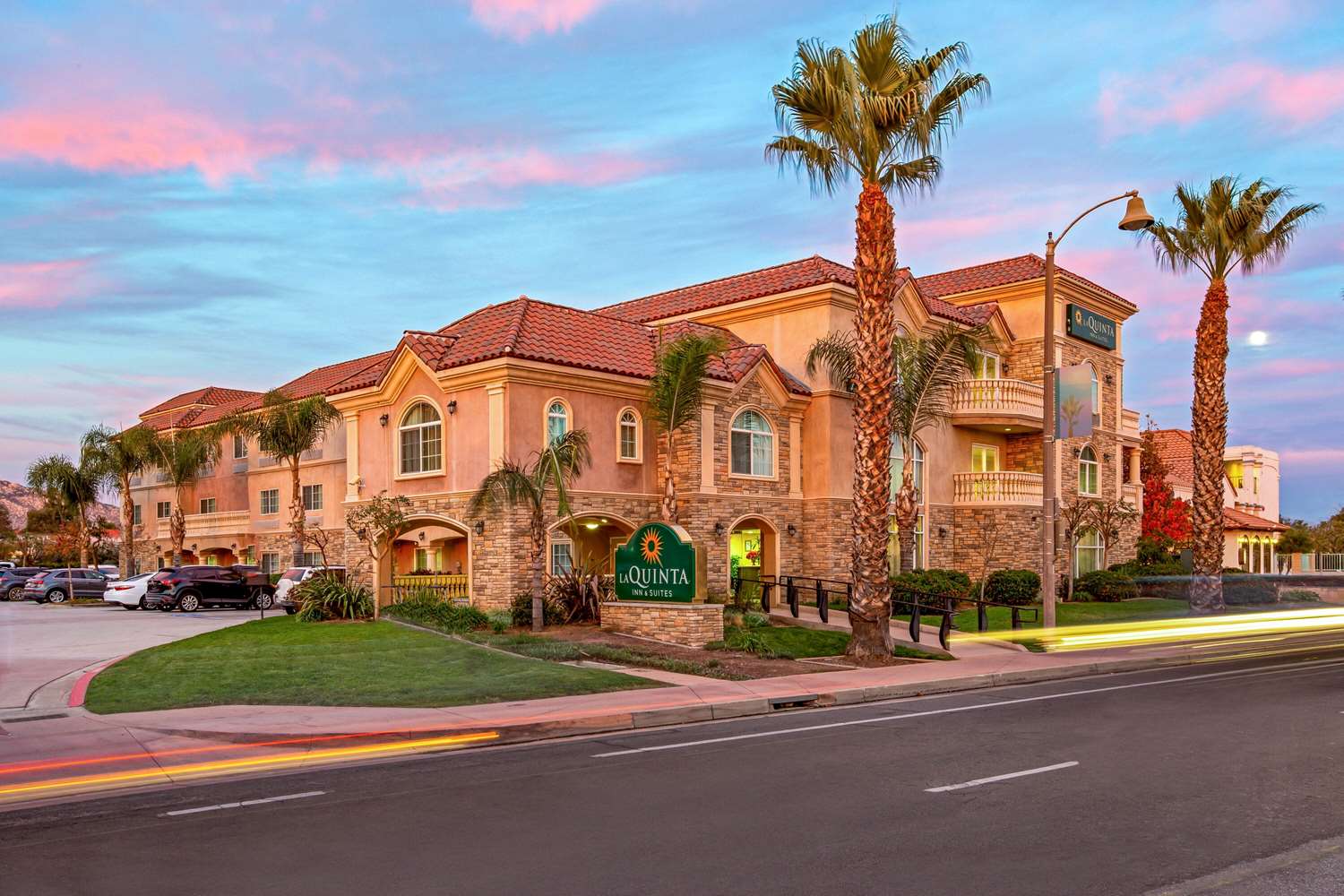 La Quinta Inn Suites Moreno Valley 1/53