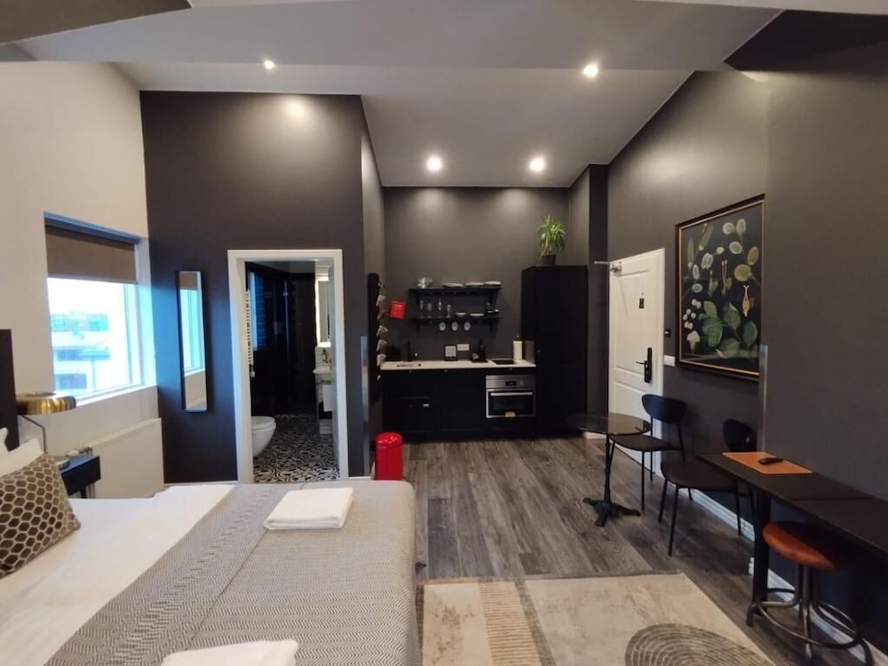 Vintage Apartment Hotel 39/50